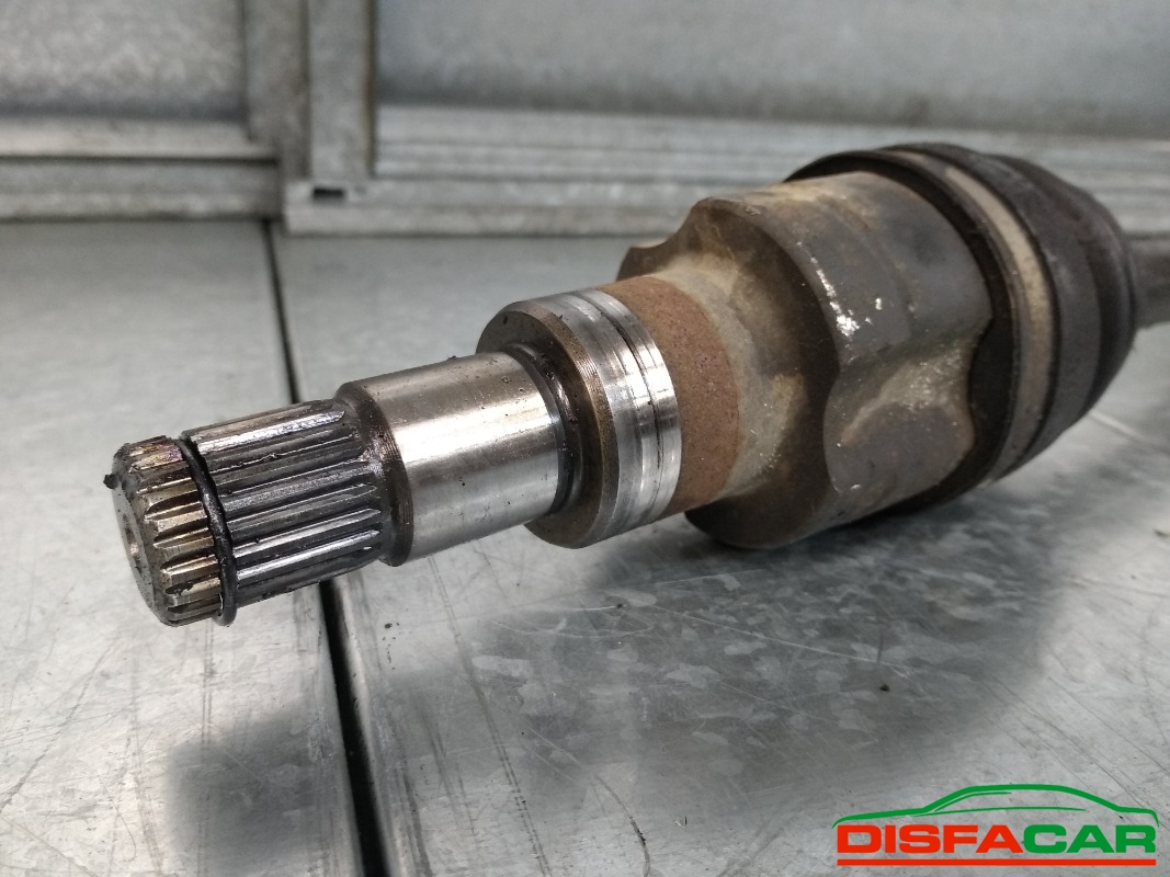 Semiasse usato Suzuki Alto 2009, codice K10B – foto 3 di 5
