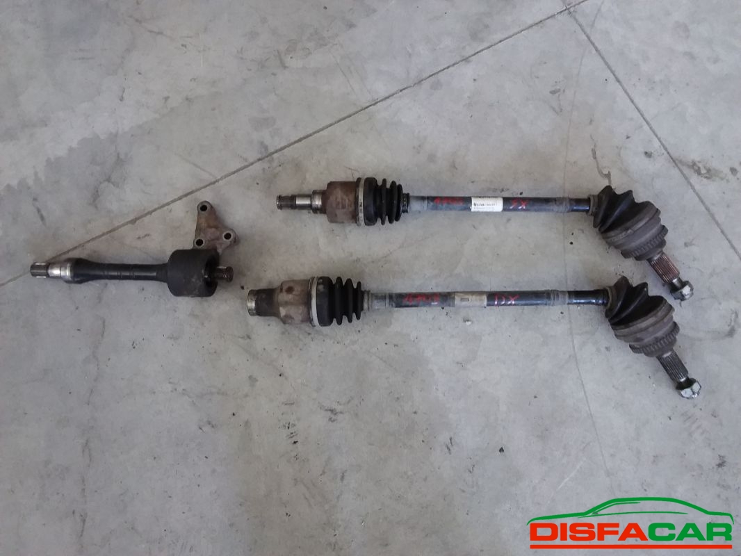 Telaietto anteriore usato Suzuki Swift 2005, codice Z13DT – foto 16 di 17