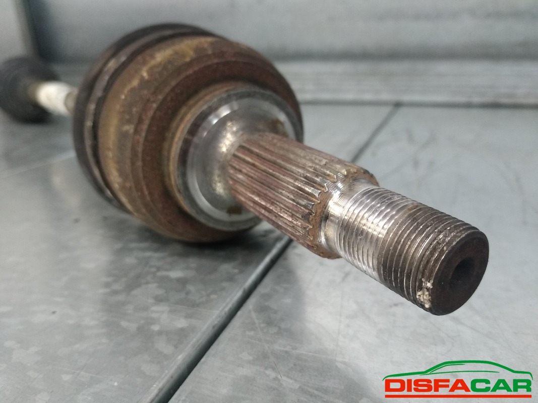 Semiasse usato Renault Clio 2009, codice D4FL7 – foto 4 di 6