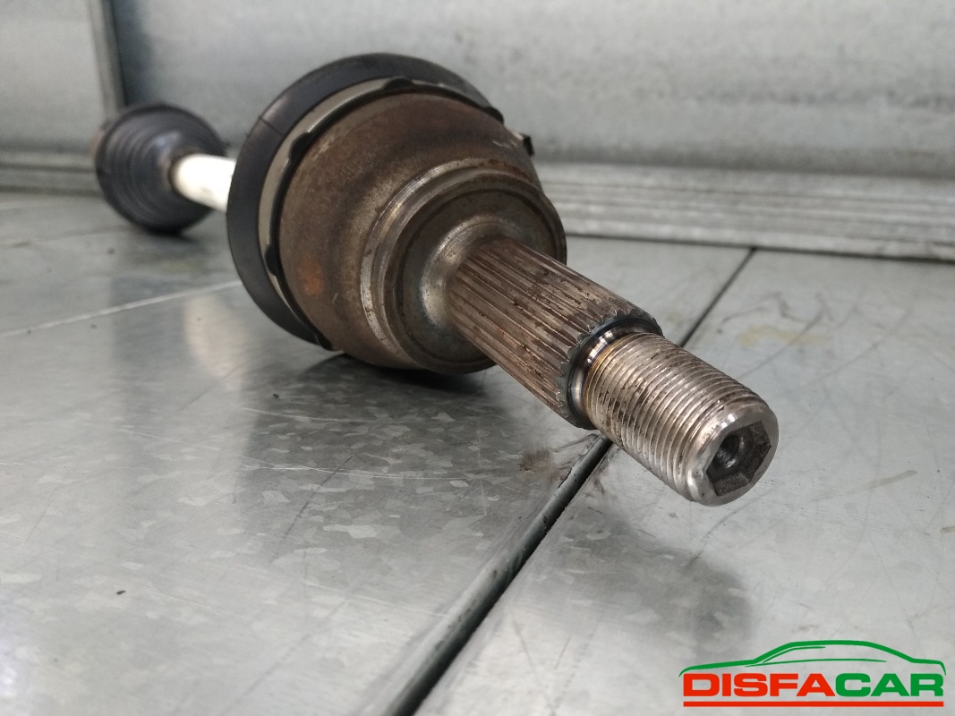 Semiasse usato Ford Fiesta 2012, codice UGJC – foto 4 di 5