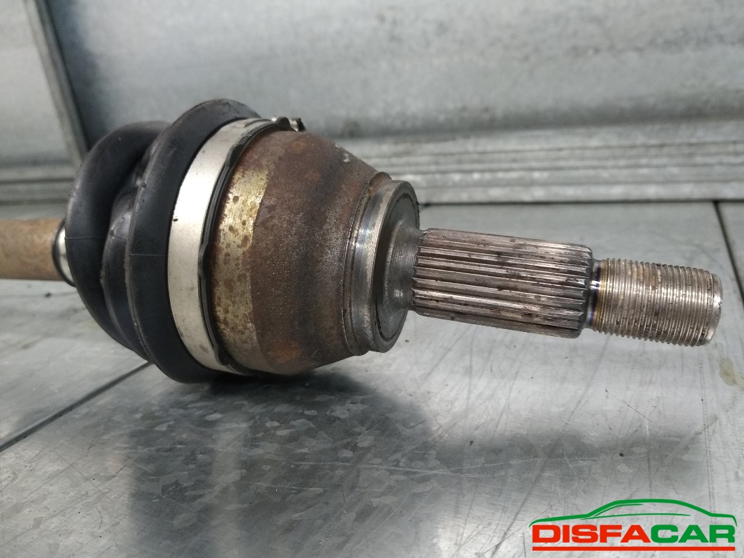 Semiasse usato Ford Fiesta 2012, codice UGJC – foto 2 di 5