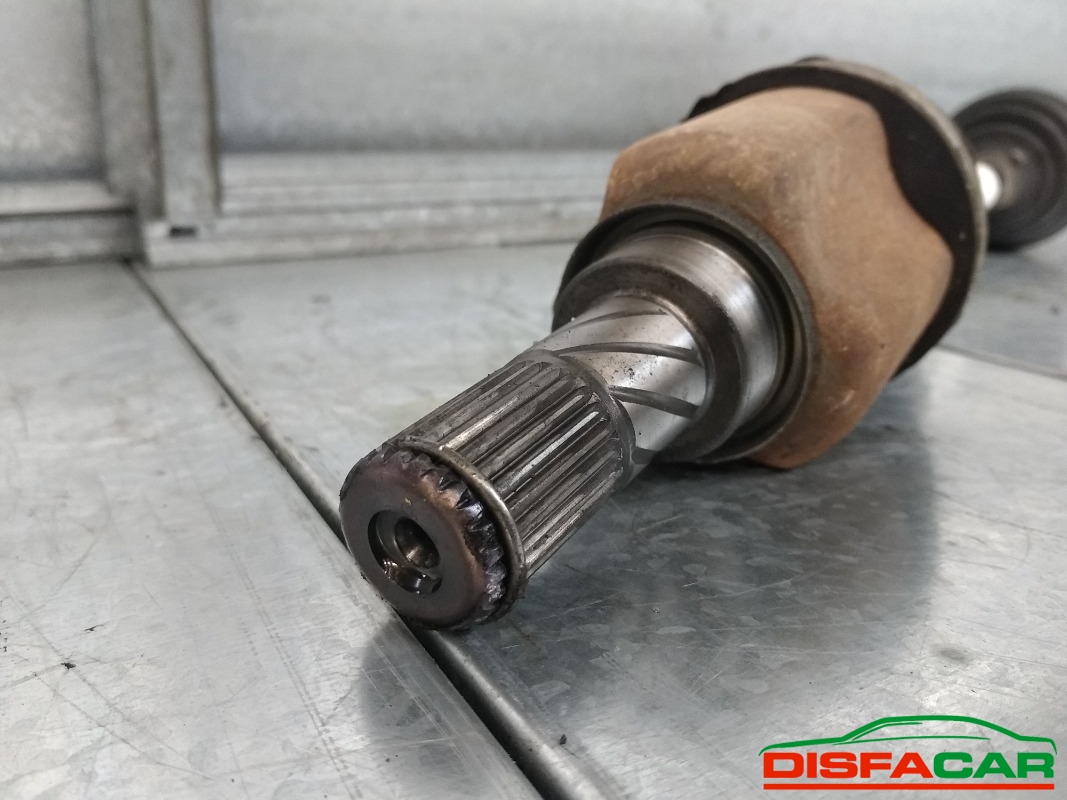 Semiasse usato Nissan Micra 2002, codice CR12 – foto 5 di 5