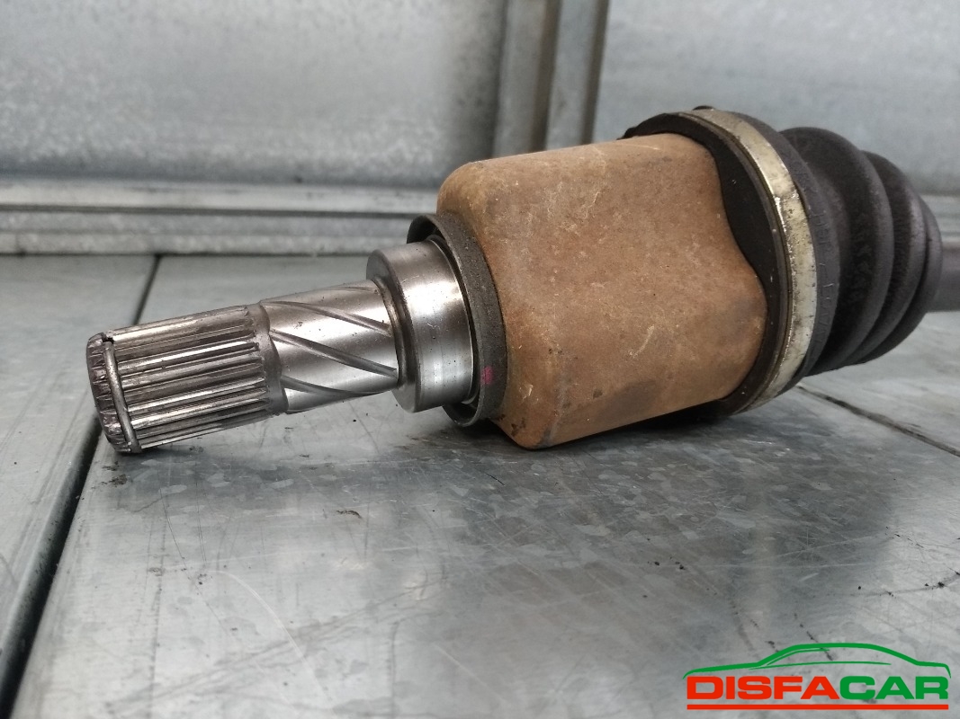 Semiasse usato Nissan Micra 2002, codice CR12 – foto 3 di 5