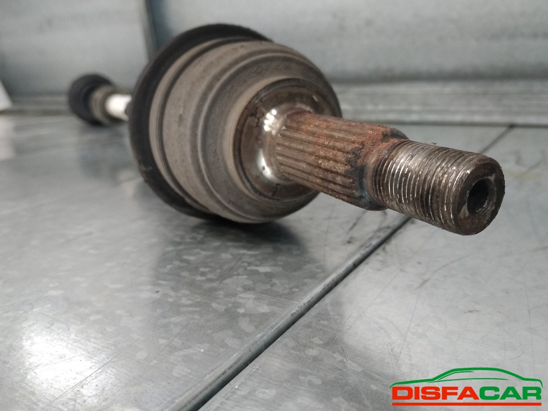 Semiasse usato Nissan Micra 2002, codice CR12 – foto 4 di 5