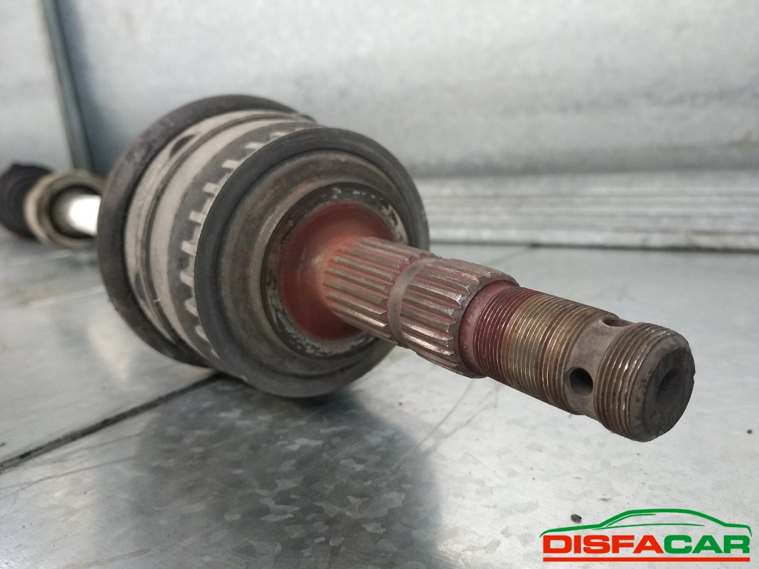 Semiasse usato Opel Combo 2001, codice Z13DTJ – foto 4 di 5