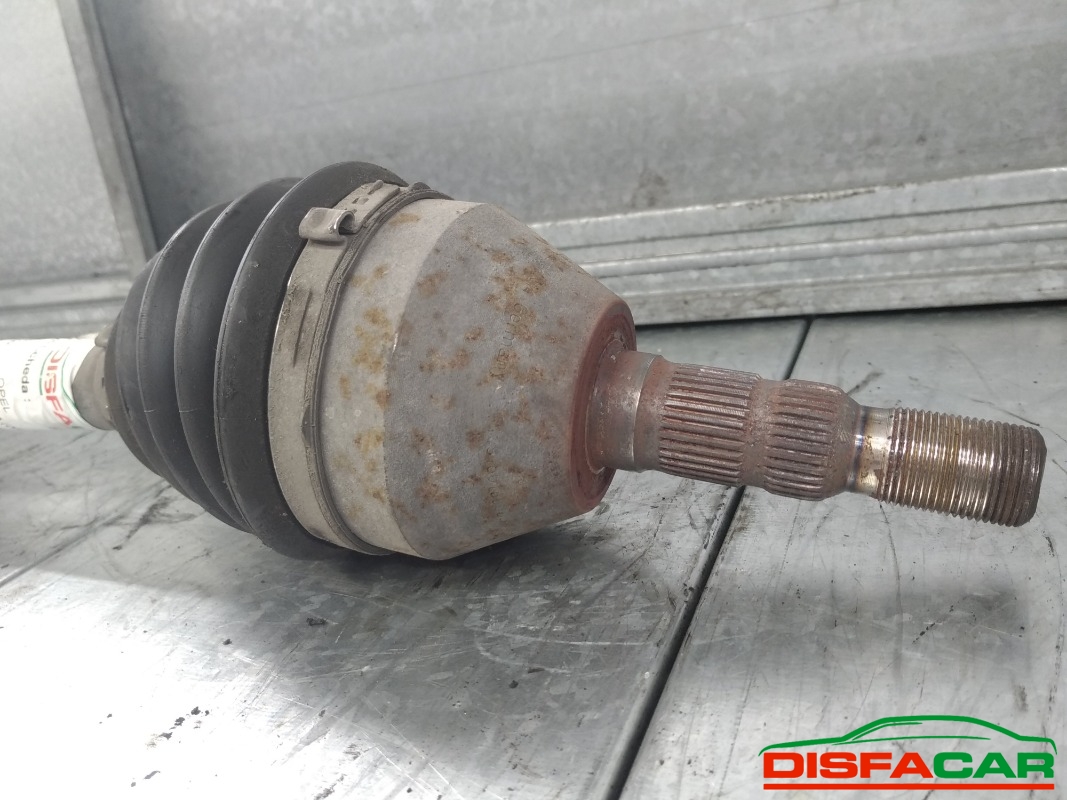 Semiasse usato Opel Zafira 2005, codice A17DTR – foto 2 di 5