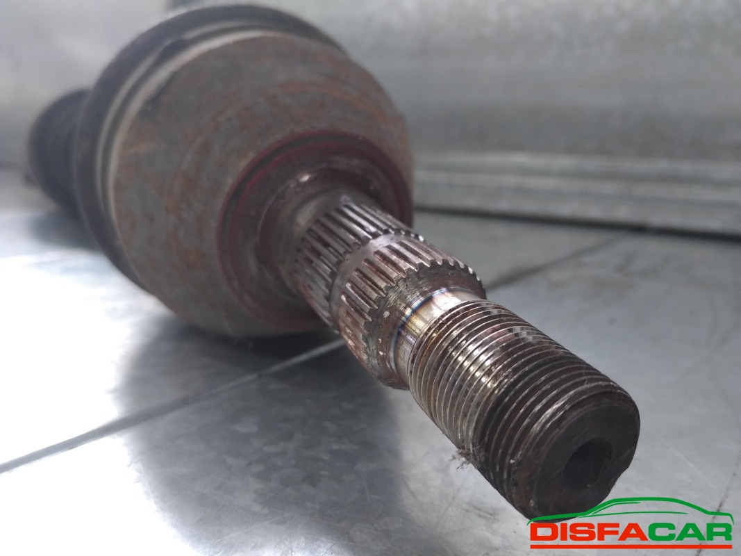 Semiasse usato Opel Zafira 2005, codice A17DTR – foto 4 di 6