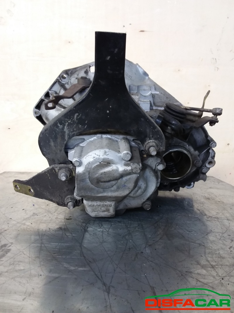 Cambio usato Lancia Delta PRISMA 1500 1986, codice 3831B.000 – foto 6 di 11