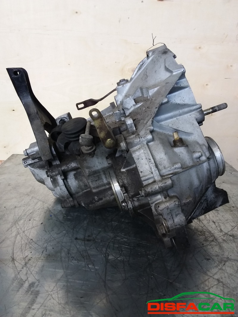Cambio usato Lancia Delta PRISMA 1500 1986, codice 3831B.000 – foto 7 di 11