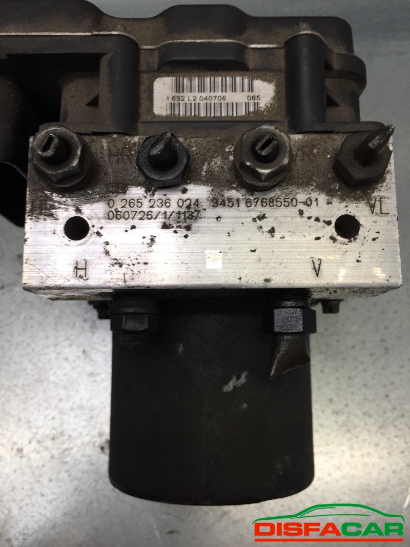 Centralina ABS usata BMW 530 2003, codice bosch – foto 3 di 9