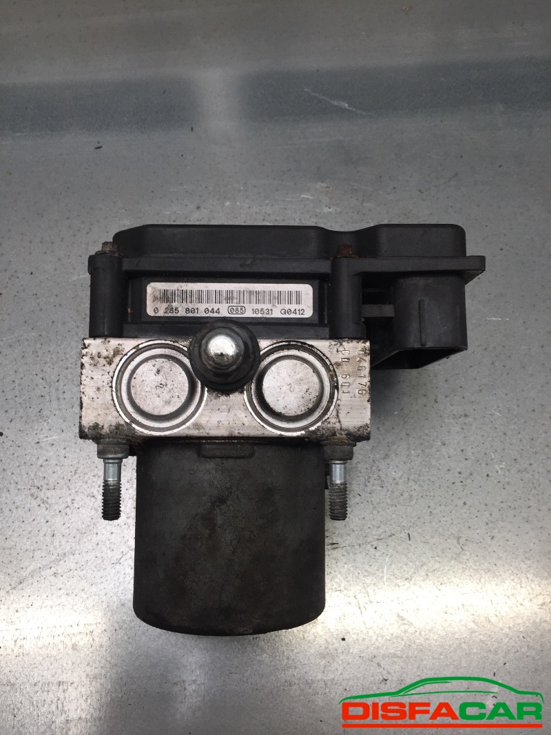 Centralina ABS usata Fiat Scudo 2006, codice 0265232065 – foto 5 di 8