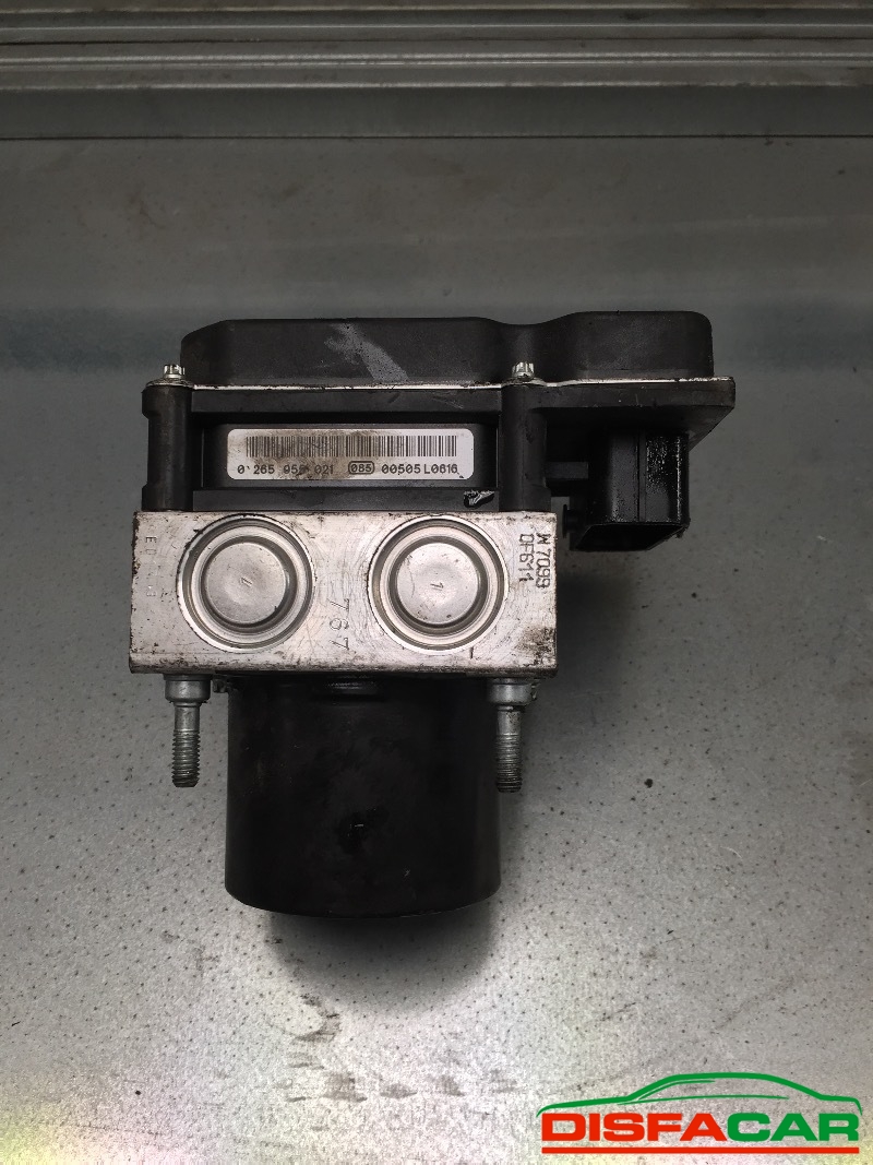 Centralina ABS usata Volkswagen Polo 2009, codice bosch – foto 5 di 9