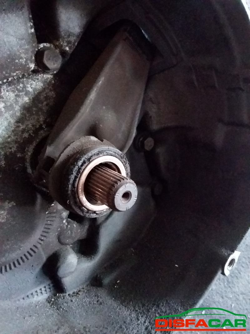 Cambio usato Renault Megane 1A SERIE 1996, codice K7MA7 – foto 2 di 11
