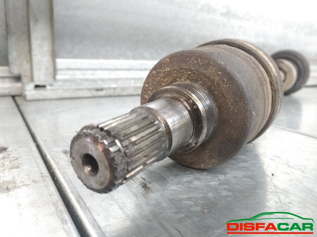 Semiasse usato Suzuki Wagon R+ 2000, codice M13A – foto 5 di 5