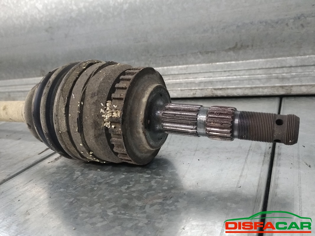 Semiasse usato Opel Meriva 2003, codice Z14XEP – foto 2 di 5