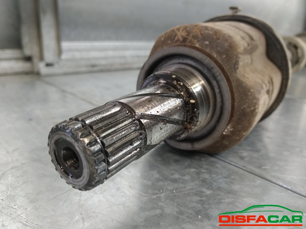 Semiasse usato Opel Meriva 2003, codice Z14XEP – foto 5 di 5