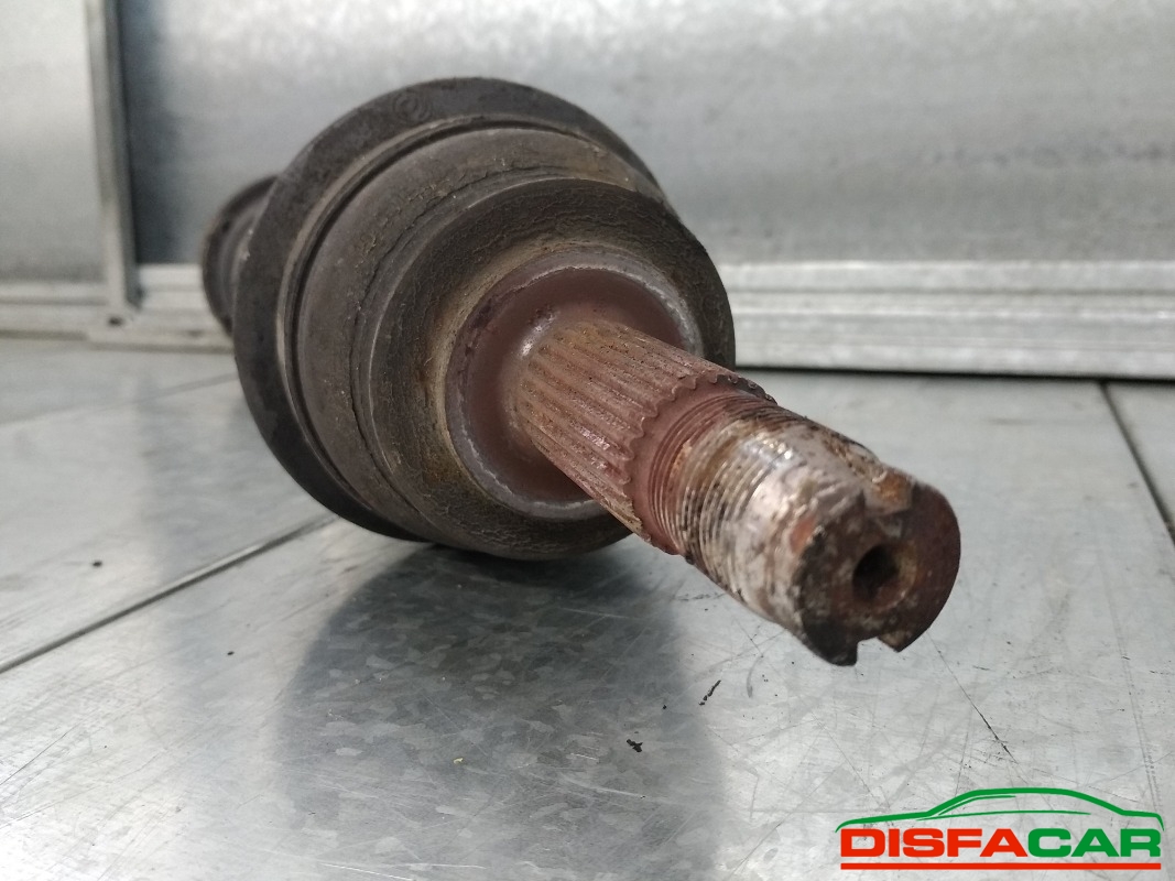 Semiasse usato Fiat Stilo 2001, codice 192A4000 – foto 4 di 5