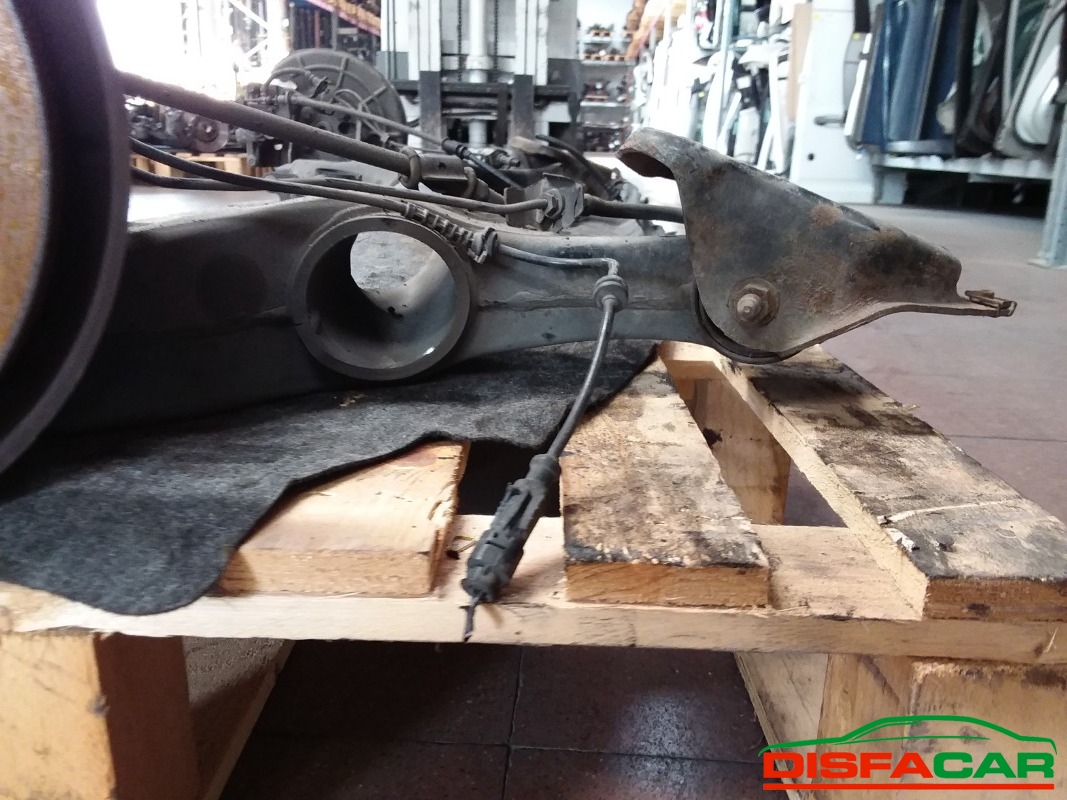 Assale posteriore usato Fiat Grande Punto 2005, codice 198A2000 – foto 9 di 12