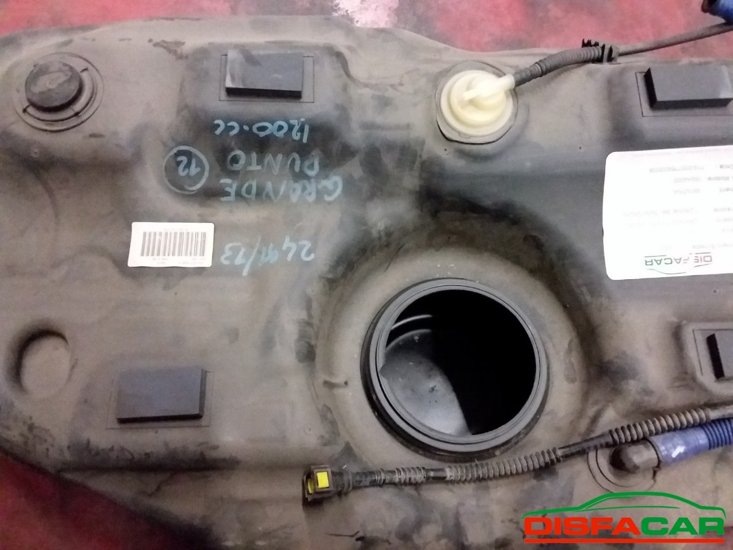 Serbatoio usato Fiat Grande Punto 2005, codice 169A4000 – foto 3 di 4
