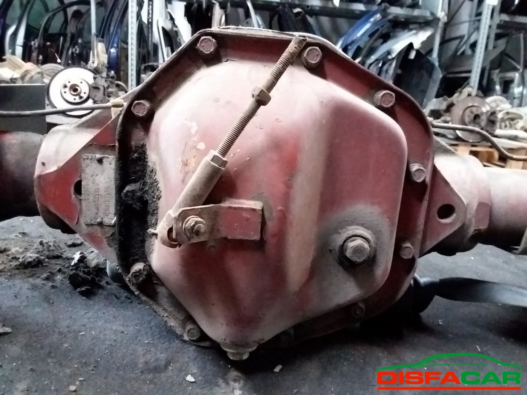 Differenziale posteriore usato Iveco DAILY 35.10 GEMELLARE PASSO 12:47 1992, codice SOFIM 8140.27S – foto 5 di 11