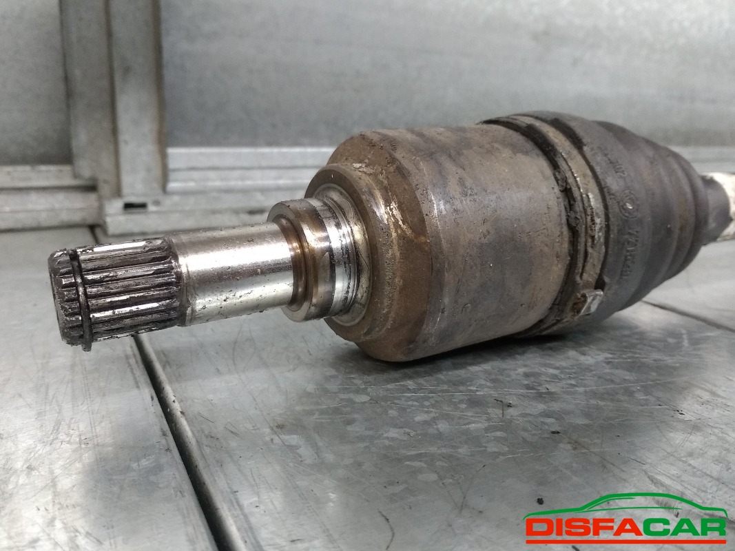Semiasse usato Fiat Stilo 2001, codice 182B6000 – foto 3 di 5