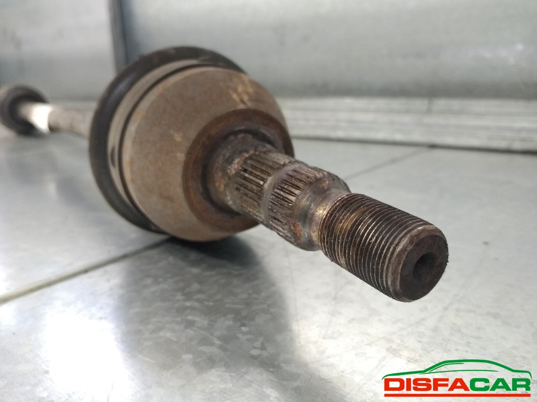Semiasse usato Opel Astra 2004, codice Z16XER – foto 4 di 5