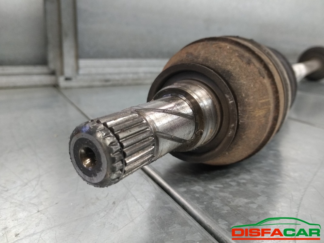 Semiasse usato Opel Astra 2004, codice Z16XER – foto 5 di 5