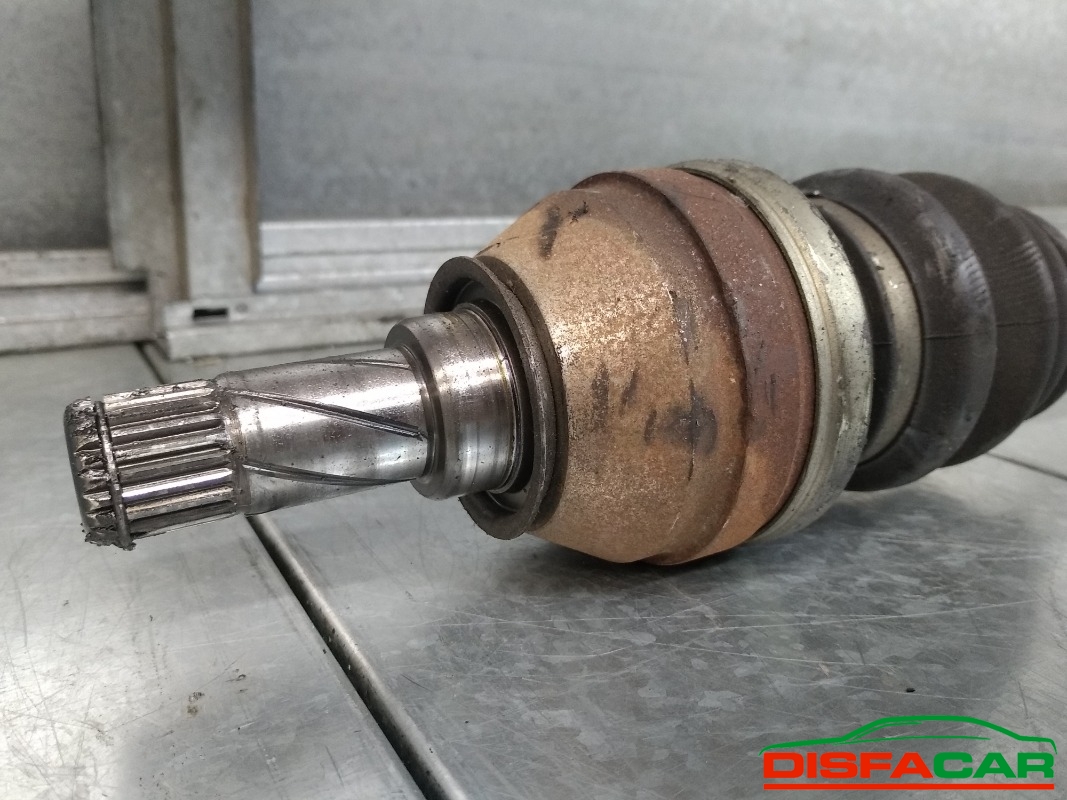 Semiasse usato Opel Astra 2004, codice Z16XER – foto 3 di 5