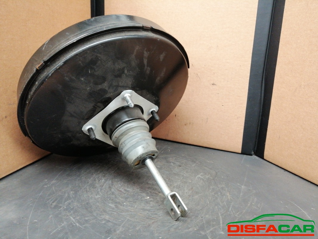 Servofreno usato Dacia Duster (03/10>) 1.5 DCI (66 KW) FAP 4X2 SUV 5P/D/1461CC K9KE6 2010 – foto 4 di 5