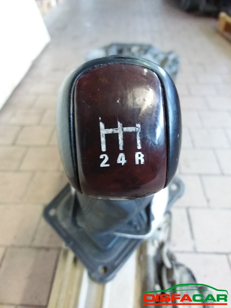 Cambio usato Suzuki Grand Vitara 2005, codice F9Q – foto 10 di 11