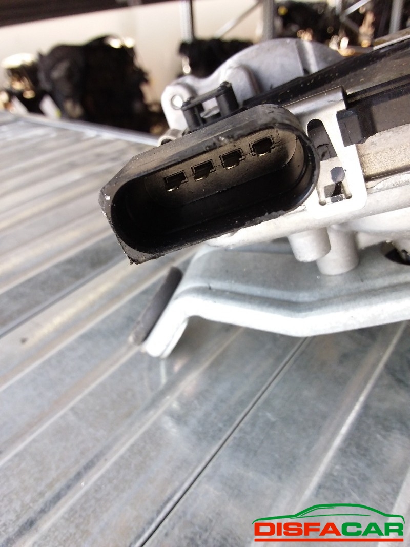 Motorino tergicristallo usato Jeep Renegade 2014 – foto 6 di 7