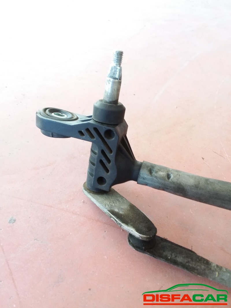 Motorino tergicristallo usato Fiat Bravo 2A SERIE 2007 – foto 3 di 8