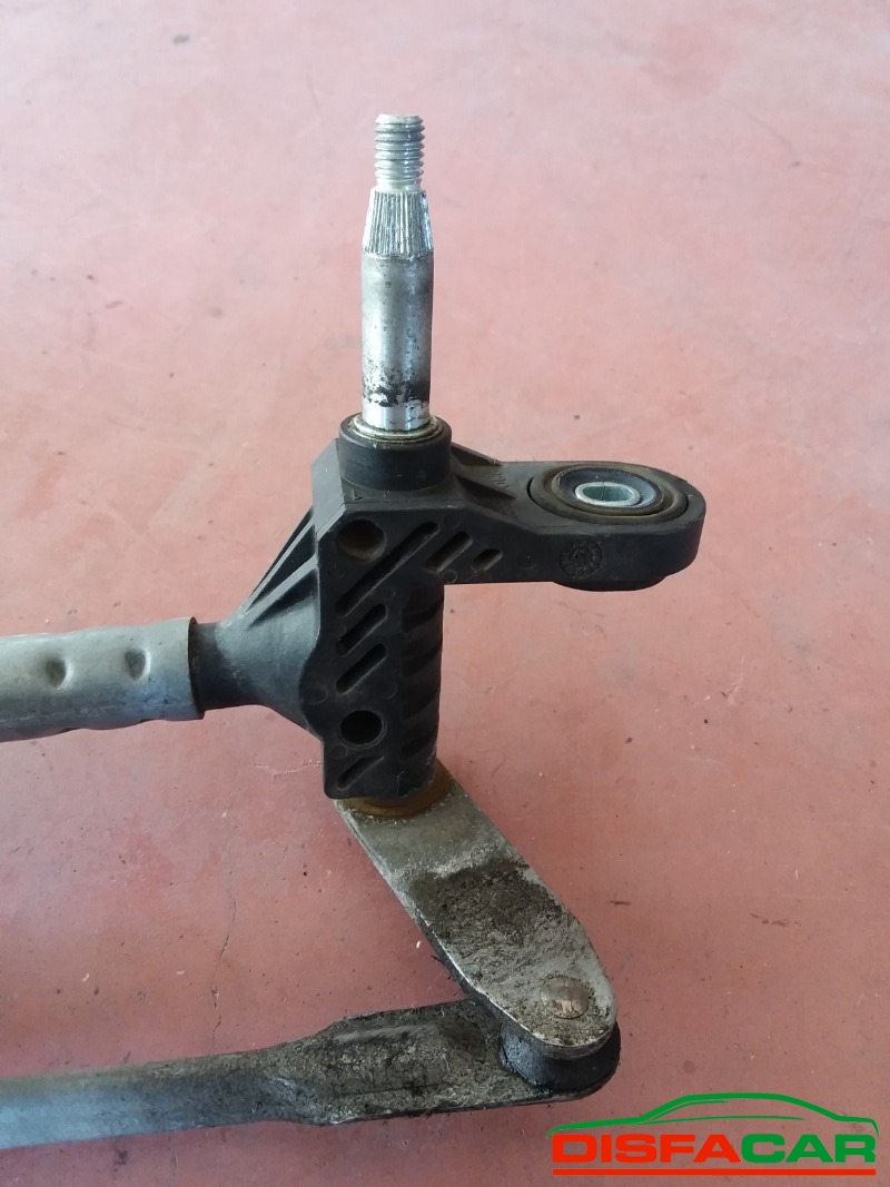 Motorino tergicristallo usato Fiat Bravo 2A SERIE 2007 – foto 4 di 8