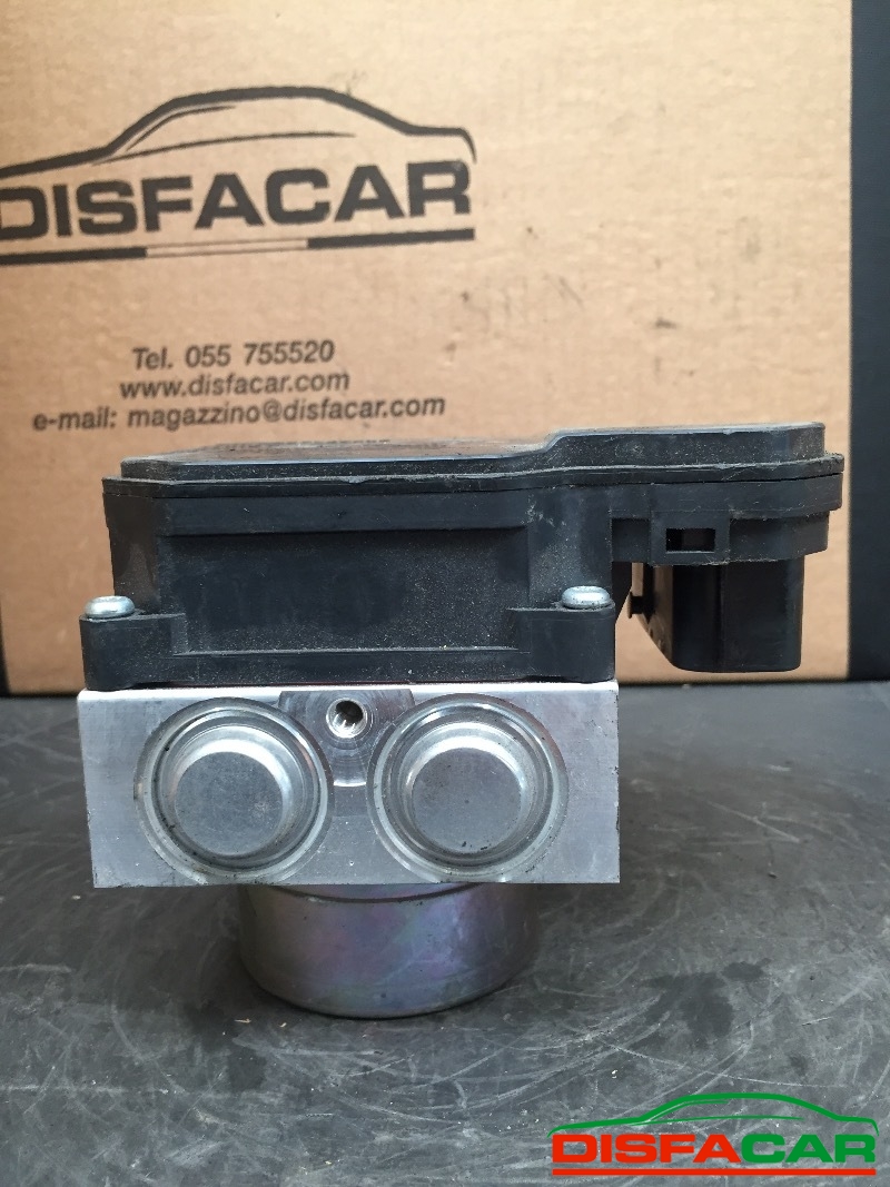 Centralina ABS usata Suzuki Ignis 2016, codice 116040-40702 – foto 4 di 9