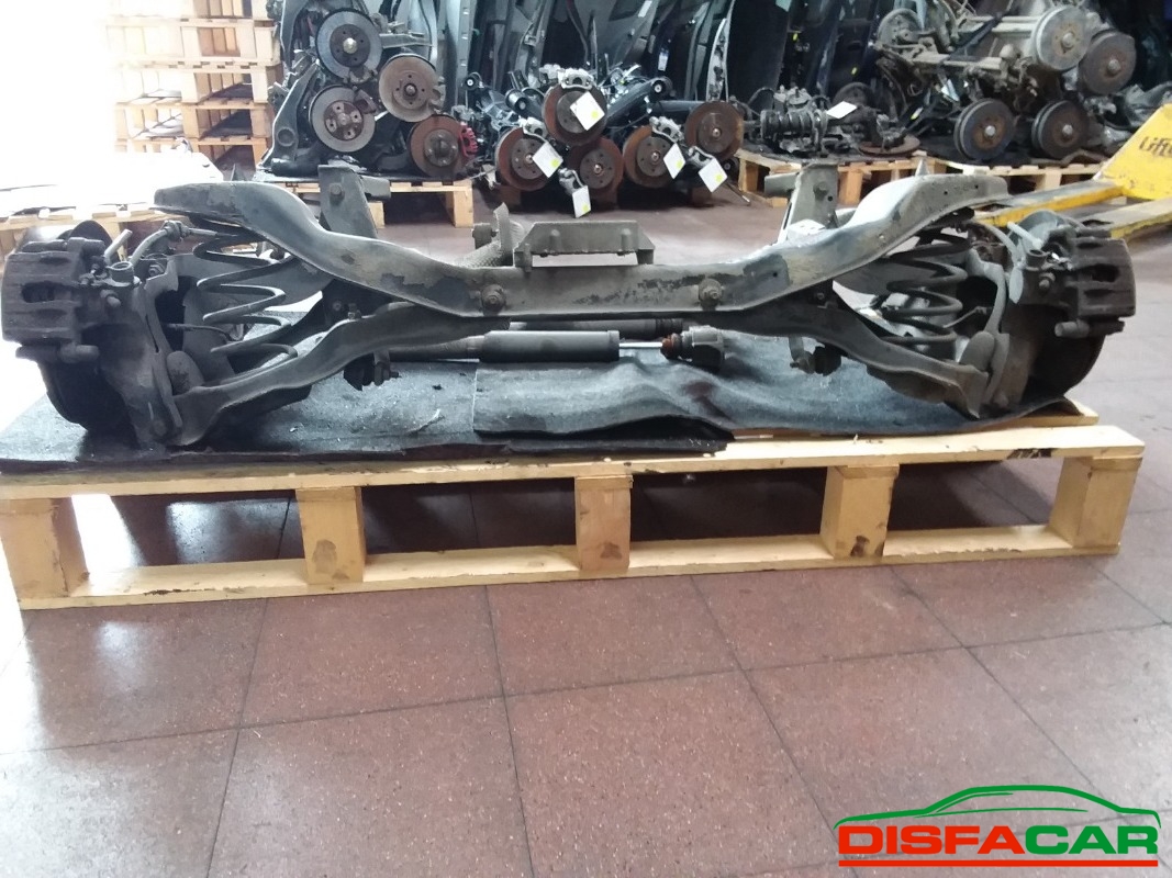 Assale posteriore usato Volvo V50 STATION WAGON 2004, codice D4204T – foto 2 di 10