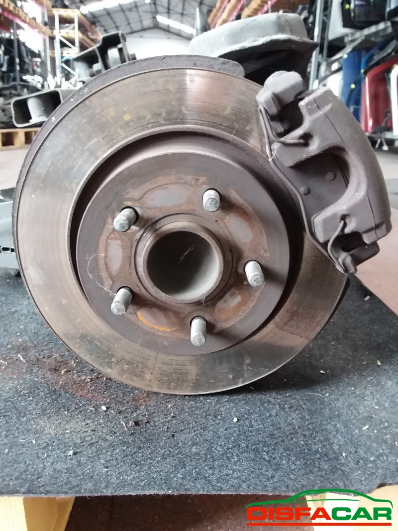Assale posteriore usato Volvo V50 STATION WAGON 2004, codice D4204T – foto 3 di 10