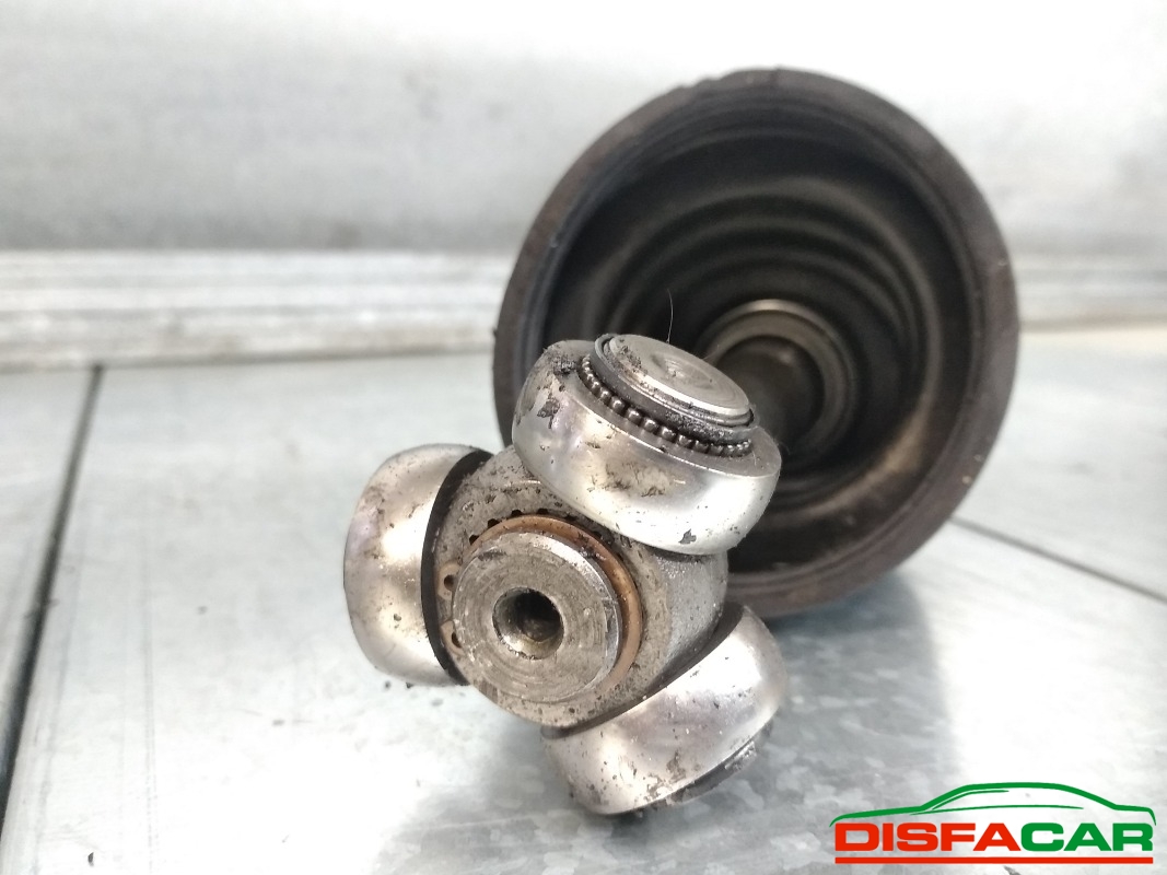 Semiasse usato Fiat Punto 2A serie 1999, codice 188A3000 – foto 4 di 5
