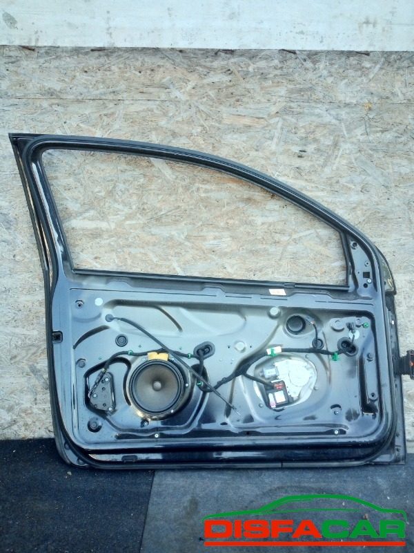 Lamierati usati Volkswagen Golf 5A Serie( manca motorino alza vetro) 2003 – foto 2 di 2