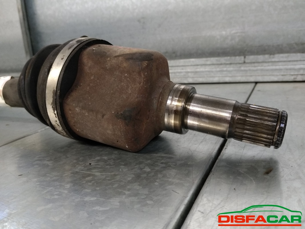 Semiasse usato Ford Focus 2004, codice G6DA – foto 2 di 5