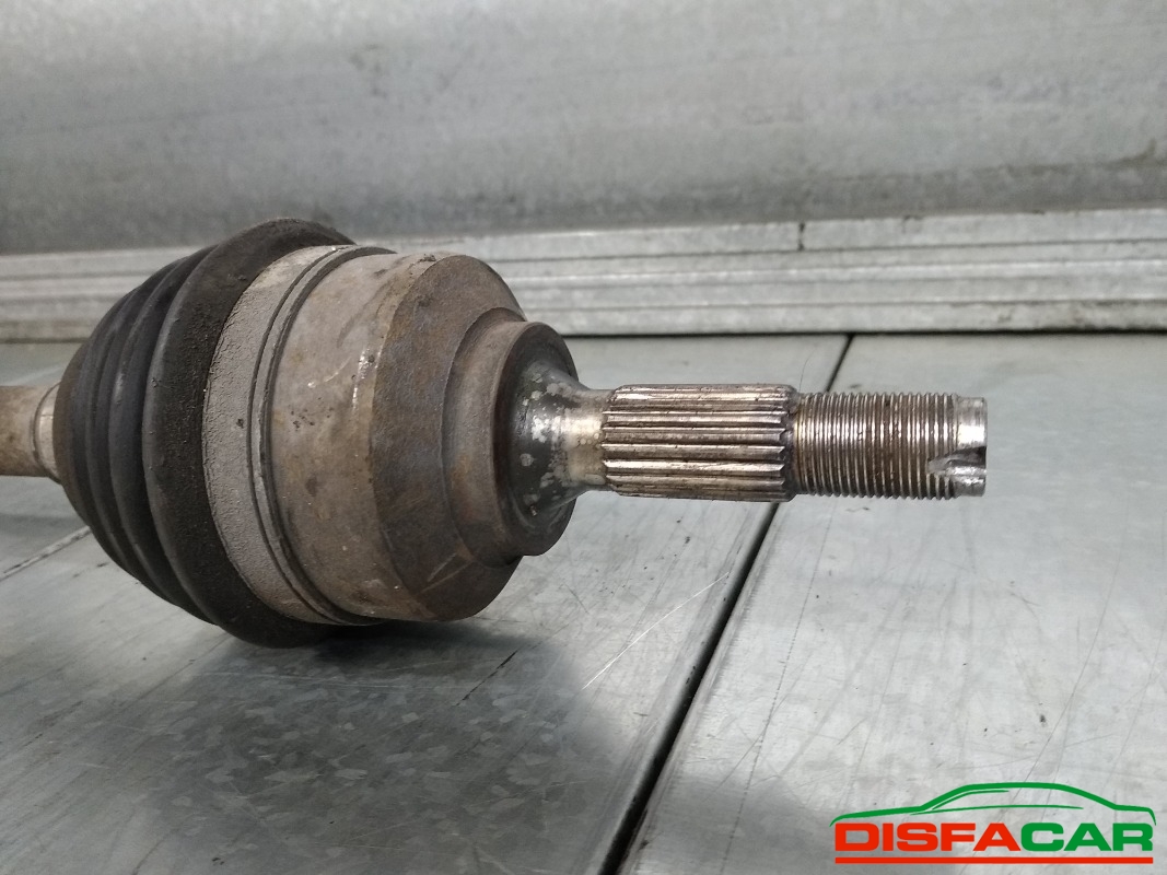 Semiasse usato Ford Focus 2003, codice 8HZ – foto 2 di 5