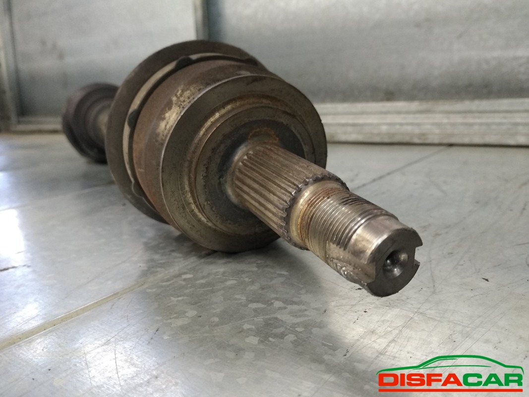 Semiasse usato Alfa Romeo Giulietta 2010, codice 198A4000 – foto 4 di 5