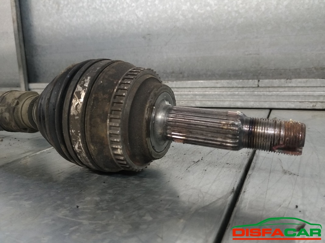Semiasse usato Toyota Corolla 2001, codice 3ZZFE – foto 2 di 5
