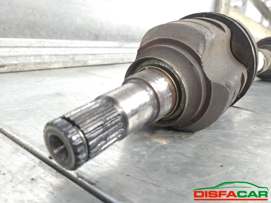 Semiasse usato Toyota Corolla 2001, codice 3ZZFE – foto 5 di 5
