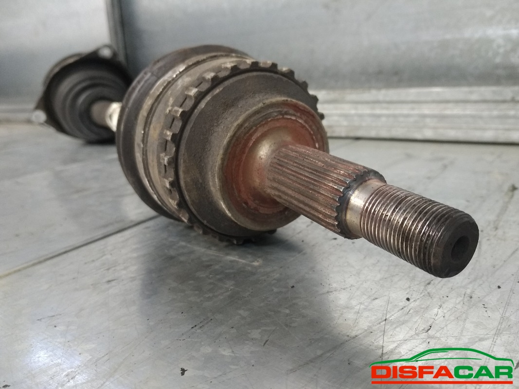 Semiasse usato Renault Kangoo 1997, codice K9KB7 – foto 4 di 5
