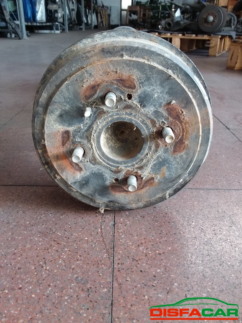 Differenziale posteriore usato Piaggio Porter, codice LDW1404/P – foto 3 di 11