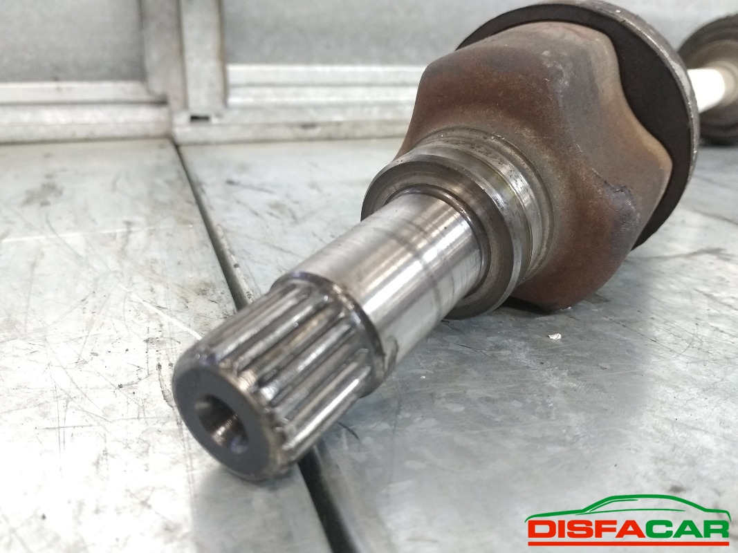 Semiasse usato Peugeot 206 Van 1998, codice 8HZ – foto 5 di 5