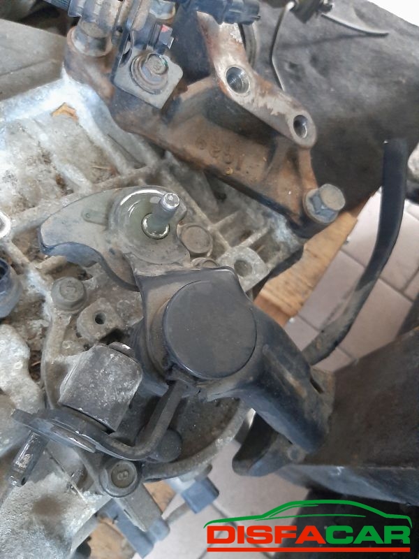 Cambio usato Kia Venga HYUNDAI i30 2011, codice wbj6c – foto 7 di 12