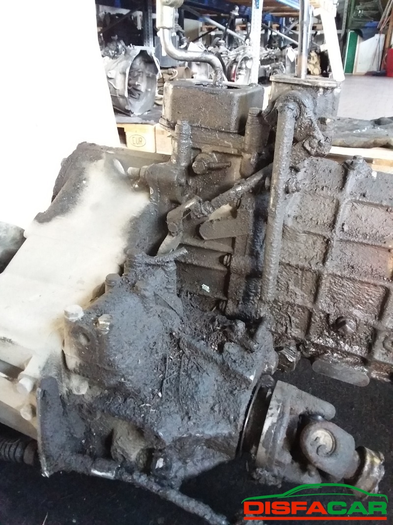 Cambio usato Land Rover Discovery 4X4 1992, codice 55a0065733g – foto 10 di 14