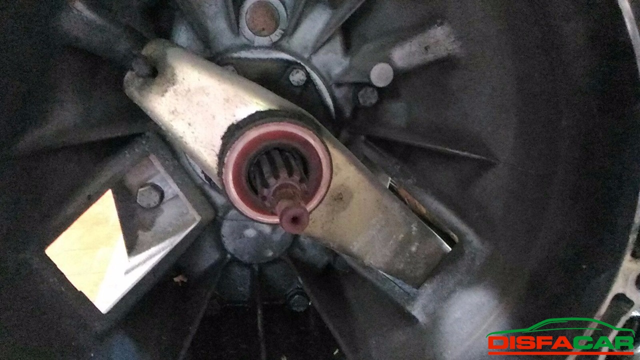 Cambio usato Iveco DAILY PRIMA SERIE 1990, codice 814021 – foto 2 di 7