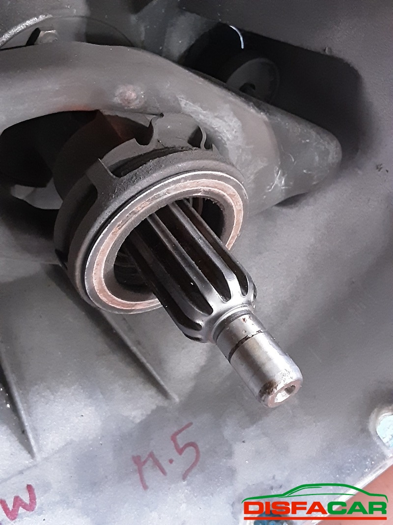 Cambio usato BMW Z4 2002, codice 256S5 – foto 2 di 9